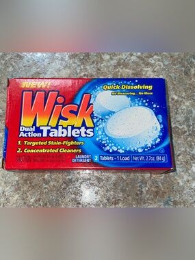 Wisk Dual Action Tablets laundry detergent (2 In pack) Vintage.